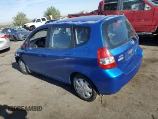 2007 Honda Fit with VIN JHMGD38487S057555, listed as a Copart auction lot 71265614 with 198,087 mi miles and Salvage Title. Bid and sale history available at carsss.com. Image 2.
