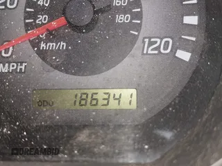 2002 Nissan Frontier XE with VIN 1N6DD26S42C313576, listed as a IAAI auction lot 42311352 with 186,341 mi miles and . Bid and sale history available at DreamBid. Image 7.