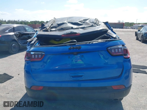 2019 Jeep Compass Latitude with VIN 3C4NJCBB4KT667615, listed as a IAAI auction lot 42154977 with 63,653 mi miles and . Bid and sale history available at DreamBid. Image 15.