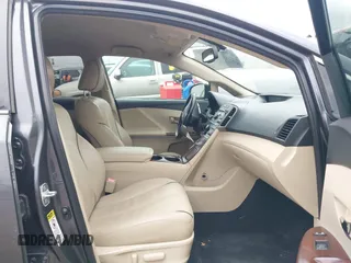 2009 Toyota Venza with VIN 4T3ZE11A19U010180, listed as a IAAI auction lot 41304940 with 178,539 mi miles and . Bid and sale history available at carsss.com. Image 5.