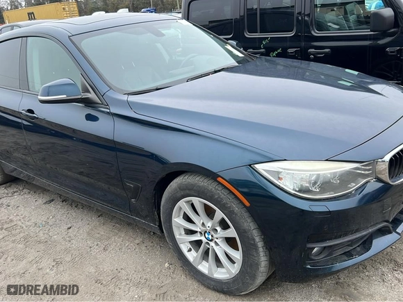 2015 BMW 3 Series Gran Turismo 328i xDrive with VIN WBA3X5C52FD560159, listed as a Copart auction lot 42773835 with NaN miles and Clean Title. Bid and sale history available at carsss.com. Image 6.