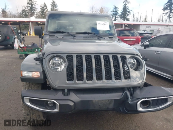 2021 Jeep Gladiator Willys with VIN 1C6HJTAG5ML616706, listed as a IAAI auction lot 41367142 with 50,951 mi miles and . Bid and sale history available at carsss.com. Image 12.