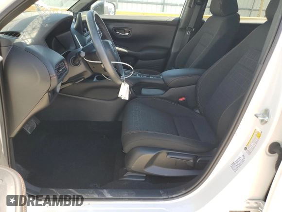 2024 Honda HR-V Sport with VIN 3CZRZ2H50RM777341, listed as a Copart auction lot 50234555 with 18,180 mi miles and Salvage Title. Bid and sale history available at carsss.com. Image 7.
