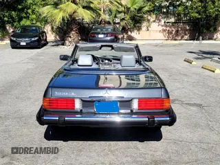 1988 Mercedes-Benz 560 560SL with VIN WDBBA48D1JA077345, listed as a Copart auction lot 79681234 with 87,690 mi miles and Clean Title. Bid and sale history available at carsss.com. Image 12.