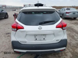 2020 Nissan Kicks SR with VIN 3N1CP5DV1LL556436, listed as a IAAI auction lot 41576013 with 97,953 mi miles. Bid and sale history available at carsss.com. Image 16.
