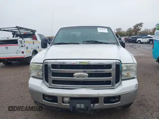2006 Ford Super Duty F-250 XL with VIN 1FTSW20P16EB23642, listed as a IAAI auction lot 41012205 with 134,178 mi miles. Bid and sale history available at carsss.com. Image 6.