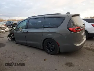 2021 Chrysler Pacifica Hybrid Limited z VIN 2C4RC1S71MR569059, wystawiony jako Copart lot #81278244 z przebiegiem 27 662 mil mil oraz Szkoda całkowita • Salvage title. Historia ofert i sprzedaży dostępna na DreamBid. Obrazek 2.