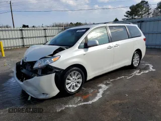 2016 Toyota Sienna Ltd with VIN 5TDDK3DC8GS131573, listed as a Copart auction lot 44938475 with 163,010 mi miles and Salvage Title. Bid and sale history available at carsss.com. Image 1.