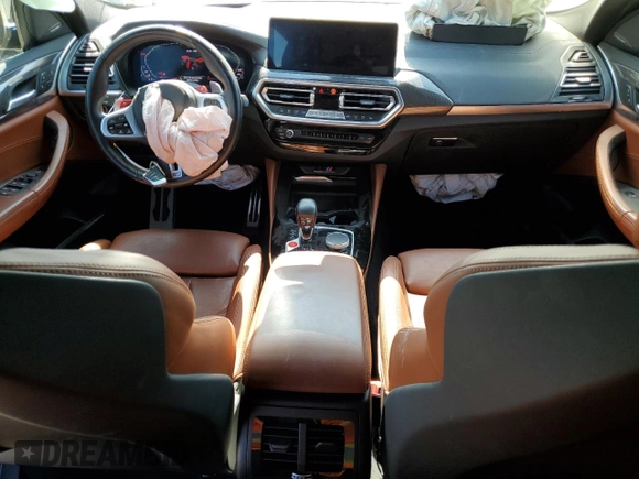 2022 BMW X4 M z VIN 5YM23EC02N9K93385, wystawiony jako Copart lot #53954854 z przebiegiem 17 189 mil mil oraz . Historia ofert i sprzedaży dostępna na DreamBid. Obrazek 8.