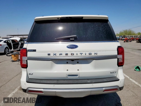 2024 Ford Expedition Max XLT с VIN 1FMJK1J80REA77729, выставлен на аукционе Copart как лот 57477565 с пробегом 20 697 миль миль и Списание • Salvage title. История ставок и продаж доступна на DreamBid. Изображение 6.