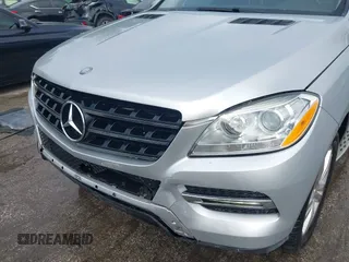 2013 Mercedes-Benz M 350 with VIN 4JGDA5HB4DA166924, listed as a IAAI auction lot 42370011 with 120,648 mi miles and . Bid and sale history available at DreamBid. Image 18.