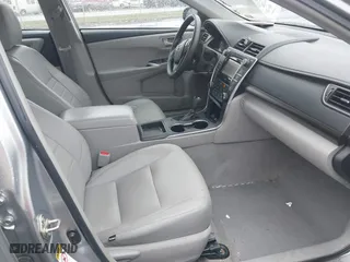 2015 Toyota Camry XLE with VIN 4T4BF1FK2FR448135, listed as a IAAI auction lot 41965092 with 67,367 mi miles. Bid and sale history available at carsss.com. Image 5.