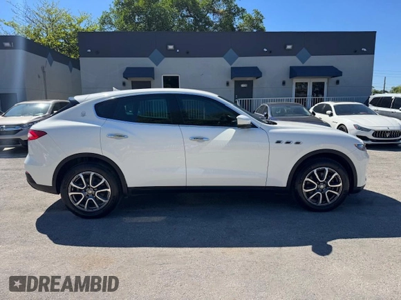 2018 Maserati Levante с VIN ZN661XUA2JX289425, выставлен на аукционе Copart как лот 47286635 с пробегом 69 532 миль миль и На запчасти • Non repairable. История ставок и продаж доступна на DreamBid. Изображение 13.