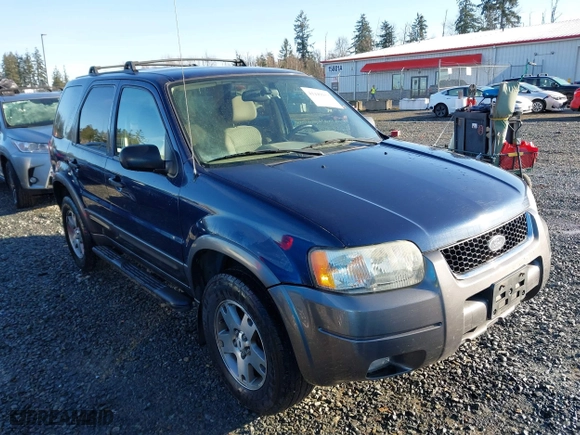 2004 Ford Escape XLT with VIN 1FMYU03134KA30806, listed as a IAAI auction lot 41449933 with 137,897 mi miles. Bid and sale history available at carsss.com. Image 13.