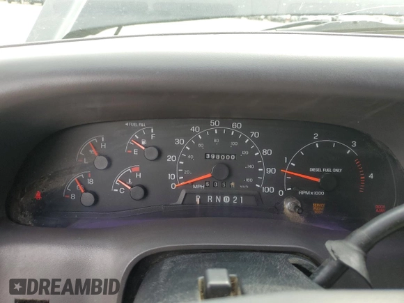 2000 Ford Super Duty F-250 XL with VIN 1FTNW21F0YEE33223, listed as a Copart auction lot 54834645 with 398,000 mi miles and Clean Title. Bid and sale history available at carsss.com. Image 9.
