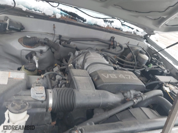 2002 Toyota Tundra SR5 with VIN 5TBBT44182S302560, listed as a IAAI auction lot 41371071 with 230,800 mi miles. Bid and sale history available at carsss.com. Image 10.