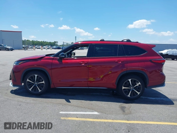 2021 Toyota Highlander XSE with VIN 5TDJZRBH0MS129571, listed as a IAAI auction lot 42285003 with 92,920 mi miles and . Bid and sale history available at DreamBid. Image 15.