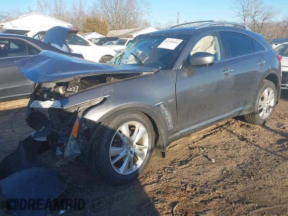 2015 Infiniti QX70 with VIN JN8CS1MWXFM480470, listed as a IAAI auction lot 41321666 with Not Provided miles and . Bid and sale history available at DreamBid. Image 16.