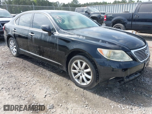 2007 Lexus LS 460 with VIN JTHBL46F475037342, listed as a IAAI auction lot 42027382 with 262,434 mi miles. Bid and sale history available at carsss.com. Image 1.