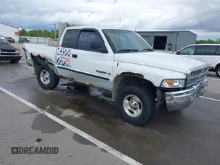 1999 Dodge 1500 with VIN 3B7HF12Y2XG116753, listed as a IAAI auction lot 42323719 with 245,982 mi miles and . Bid and sale history available at DreamBid. Image 1.