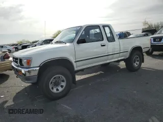 1995 Toyota Pickup DLX с VIN JT4VN13D7S5151404, выставлен на аукционе Copart как лот 53647425 с пробегом 144 855 миль миль и Чистый • Clean title. История ставок и продаж доступна на DreamBid. Изображение 1.