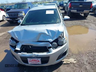 2013 Chevrolet Sonic LT with VIN 1G1JC5SHXD4185418, listed as a IAAI auction lot 41988445 with 177,696 mi miles. Bid and sale history available at carsss.com. Image 12.