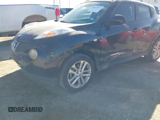 2011 Nissan Juke SL with VIN JN8AF5MR7BT021572, listed as a IAAI auction lot 40877289 with Not Provided miles. Bid and sale history available at carsss.com. Image 6.