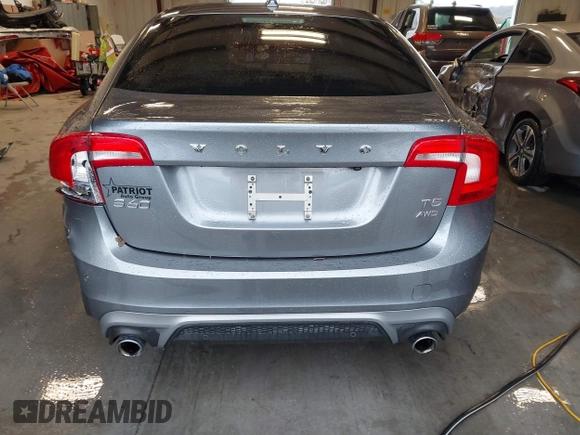 2017 Volvo S60 Dynamic with VIN YV140MTL0H2437537, listed as a IAAI auction lot 40801631 with 55,153 mi miles. Bid and sale history available at carsss.com. Image 17.