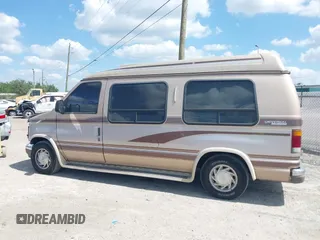 1994 Ford Econoline Cargo with VIN 1FDEE14N5RHB72537, listed as a IAAI auction lot 41968893 with 245,866 mi miles. Bid and sale history available at carsss.com. Image 14.