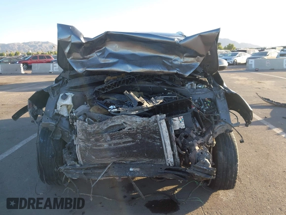 2018 Kia Sorento LX with VIN 5XYPG4A50JG387396, listed as a IAAI auction lot 40848247 with Not Provided miles and . Bid and sale history available at DreamBid. Image 12.