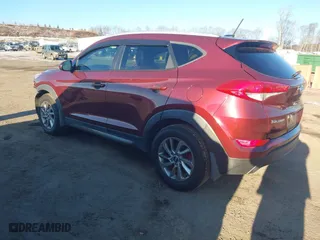 2016 Hyundai Tucson SE with VIN KM8J3CA46GU127042, listed as a IAAI auction lot 41486523 with 110,065 mi miles. Bid and sale history available at carsss.com. Image 3.