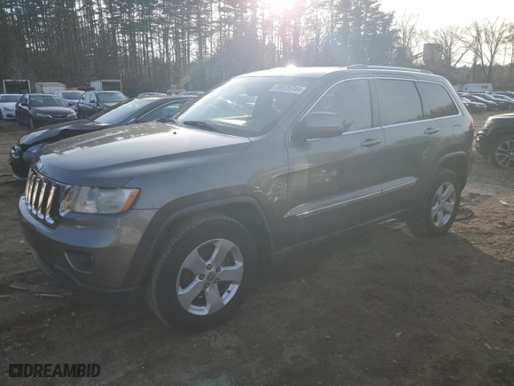 2011 Jeep Grand Cherokee Laredo with VIN 1J4RR4GG7BC735884, listed as a Copart auction lot 85525744 with 117,637 mi miles and Clean Title. Bid and sale history available at carsss.com. Image 1.