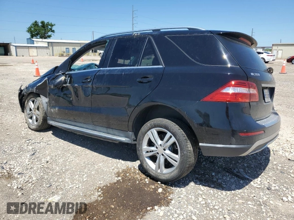2014 Mercedes-Benz M 350 z VIN 4JGDA5HBXEA315550, wystawiony jako Copart lot #53982265 z przebiegiem Nie podano mil oraz Szkoda całkowita • Salvage title. Historia ofert i sprzedaży dostępna na DreamBid. Obrazek 2.