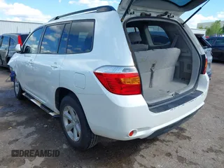 2008 Toyota Highlander z VIN JTEDS41A482011153, wystawiony jako IAAI lot #42147317 z przebiegiem 121 189 mil mil oraz . Historia ofert i sprzedaży dostępna na DreamBid. Obrazek 3.