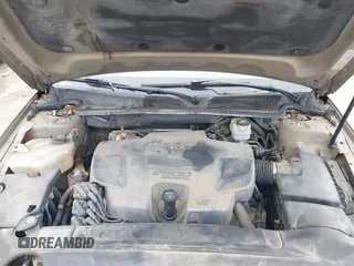 2006 Buick Lucerne CX with VIN 1G4HP57256U176199, listed as a IAAI auction lot 42148289 with 154,796 mi miles. Bid and sale history available at carsss.com. Image 10.
