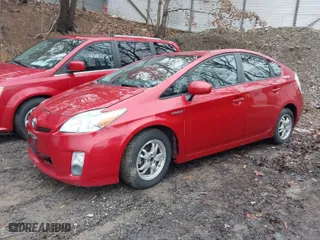 2010 Toyota Prius II with VIN JTDKN3DUXA0196393, listed as a IAAI auction lot 41694296 with 221,978 mi miles. Bid and sale history available at carsss.com. Image 2.