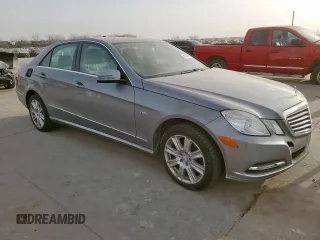 2012 Mercedes-Benz E 350 Luxury with VIN WDDHF2EB6CA530985, listed as a Copart auction lot 49443925 with 114,641 mi miles and Clean title. Bid and sale history available at DreamBid. Image 4.