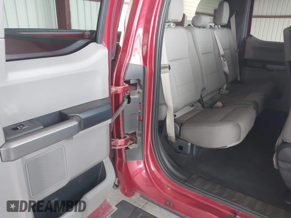 2015 Ford F-150 XL with VIN 1FTEX1CP1FFC30569, listed as a IAAI auction lot 41836652 with 126,443 mi miles. Bid and sale history available at carsss.com. Image 8.