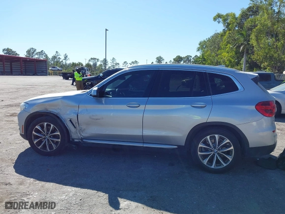 2019 BMW X3 sDrive30i with VIN 5UXTR7C56KLR50818, listed as a IAAI auction lot 41847811 with 88,592 mi miles. Bid and sale history available at carsss.com. Image 14.