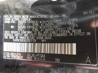 2012 Toyota Sienna XLE AAS with VIN 5TDYK3DC6CS263128, listed as a IAAI auction lot 41583798 with 114,820 mi miles. Bid and sale history available at carsss.com. Image 9.