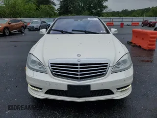 2012 Mercedes-Benz S 550 with VIN WDDNG9EB6CA454404, listed as a Copart auction lot 58082345 with 107,699 mi miles and Salvage title. Bid and sale history available at DreamBid. Image 5.