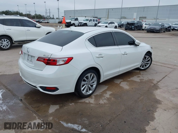 2018 Acura ILX with VIN 19UDE2F36JA004776, listed as a IAAI auction lot 41581090 with 100,094 mi miles and . Bid and sale history available at carsss.com. Image 4.