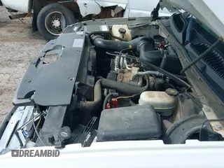 2005 Chevrolet Silverado 1500 Work Truck с VIN 1GCEC19XX5Z228125, выставлен на аукционе IAAI как лот 42592912 с пробегом 177 875 миль миль и . История ставок и продаж доступна на DreamBid. Изображение 14.