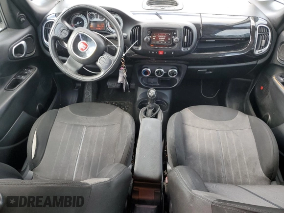 2015 FIAT 500L Urbana Trekking z VIN ZFBCFADH8FZ031831, wystawiony jako Copart lot #44836065 z przebiegiem 171 185 mil mil oraz Czysty tytuł • Clean title. Historia ofert i sprzedaży dostępna na DreamBid. Obrazek 8.