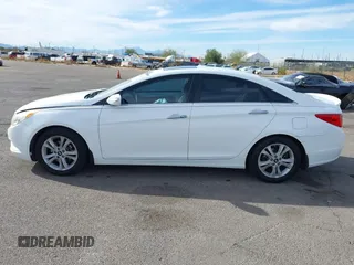 2013 Hyundai Sonata Limited with VIN 5NPEC4AC5DH639688, listed as a IAAI auction lot 41798908 with 164,789 mi miles and . Bid and sale history available at carsss.com. Image 15.