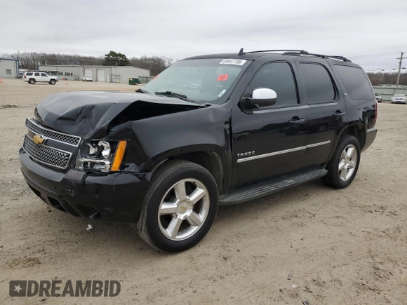 2014 Chevrolet Tahoe LTZ z VIN 1GNSCCE04ER156563, wystawiony jako Copart lot #44647735 z przebiegiem 135 849 mil mil oraz Czysty tytuł • Clean title. Historia ofert i sprzedaży dostępna na DreamBid. Obrazek 1.