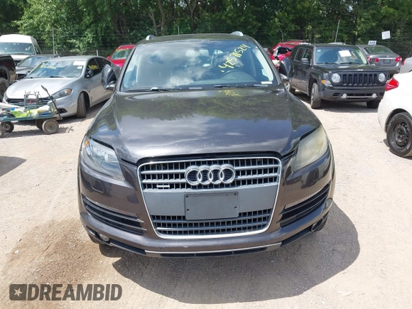 2008 Audi Q7 Premium with VIN WA1BY74L98D039862, listed as a IAAI auction lot 42571524 with 182,011 mi miles and . Bid and sale history available at DreamBid. Image 6.