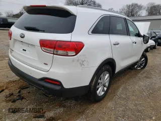 2017 Kia Sorento LX with VIN 5XYPGDA35HG200002, listed as a Copart auction lot 64848032 with 0 mi miles and Salvage Title. Bid and sale history available at carsss.com. Image 4.