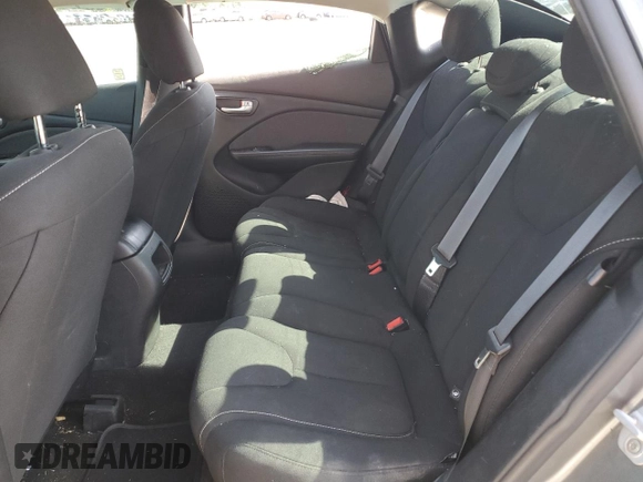 2013 Dodge Dart SXT z VIN 1C3CDFBA4DD148942, wystawiony jako Copart lot #59503165 z przebiegiem 111 504 mil mil oraz Szkoda całkowita • Salvage title. Historia ofert i sprzedaży dostępna na DreamBid. Obrazek 10.