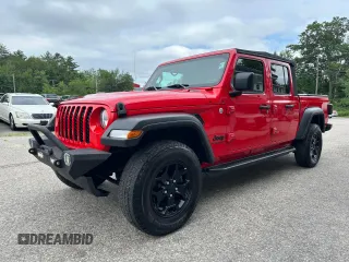 2020 Jeep Gladiator Sport S with VIN 1C6HJTAG7LL126346, listed as a Copart auction lot 64499175 with 147,236 mi miles and Clean title. Bid and sale history available at DreamBid. Image 2.